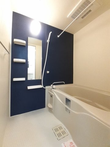 バス・シャワールーム　日々の疲れを癒すお風呂付です