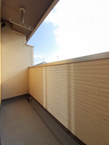 バルコニー　広々としたバルコニーです