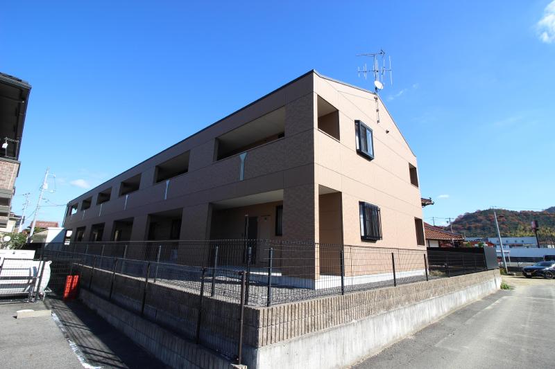 建物外観　フィオレット　建物外観