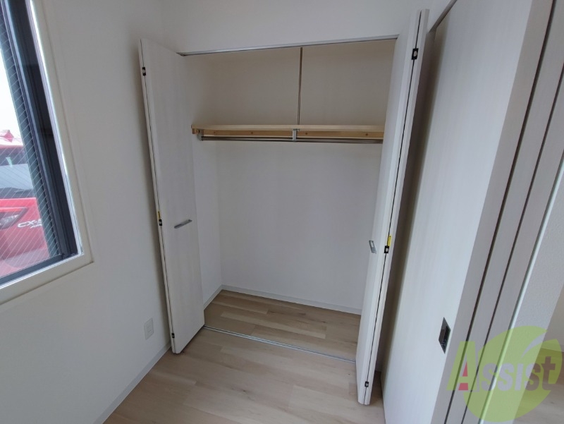 収納　洋室にはクローゼットがあるのですっきり片付きそうです。