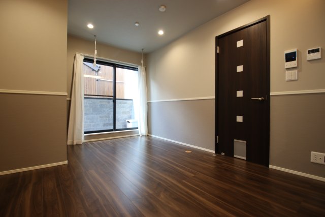 居室・リビング　※別号室の参考写真のため、現状優先となります。