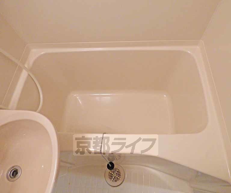 バス・シャワールーム　広いお風呂です。