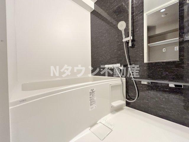 バス・シャワールーム　お風呂で日々の疲れを落としましょう