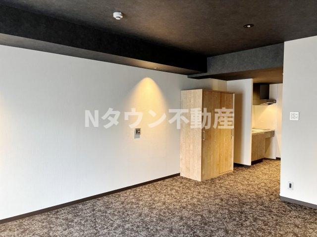 その他　こちらのリビングで趣味の時間をお楽しみください