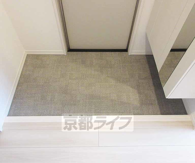 玄関　まとまった玄関です