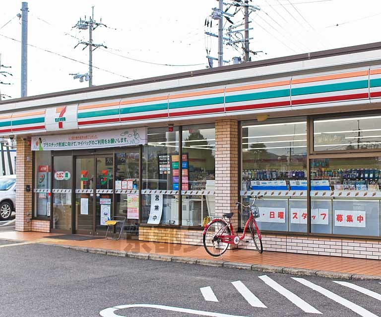 コンビニ　セブンイレブン 大津大萱3丁目店（コンビニ）まで388m