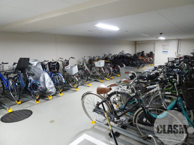 その他共有部分　屋根付き駐輪場
