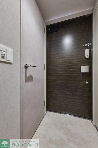 玄関　※参考写真