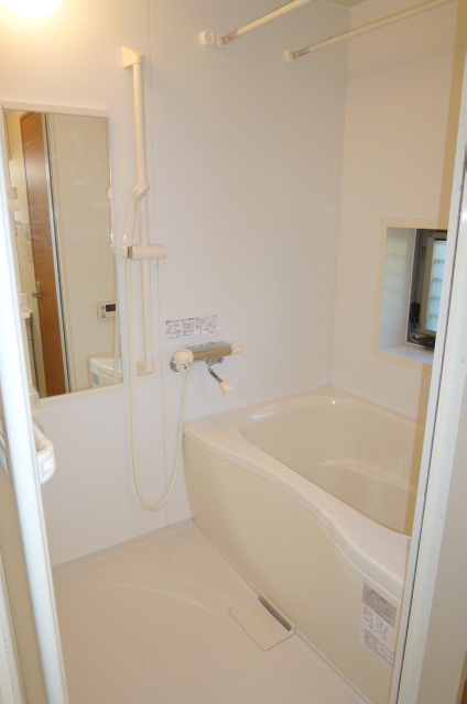 バス・シャワールーム　★追焚きに浴室乾燥機完備★