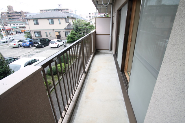 バルコニー　※同タイプの写真です