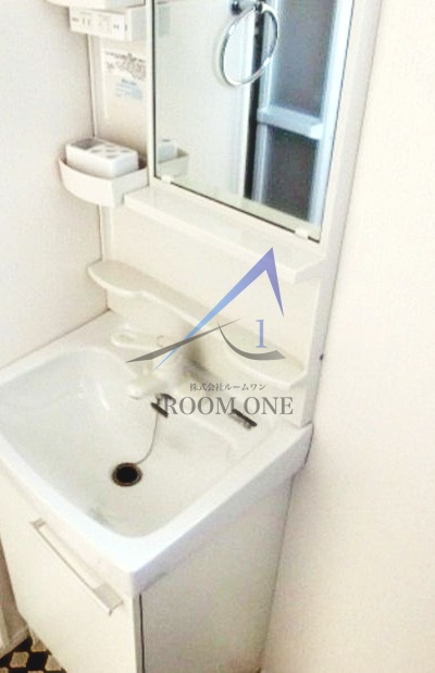 洗面設備　洗面台です。