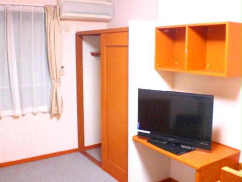 居室・リビング　収納が多いので女性に人気のタイプです。