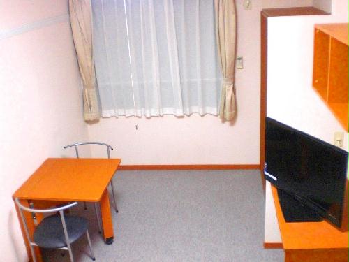 居室・リビング　2階は防音効果も高いカーペット仕様です。