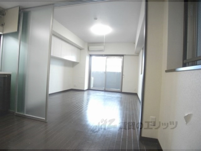 居室・リビング　居室