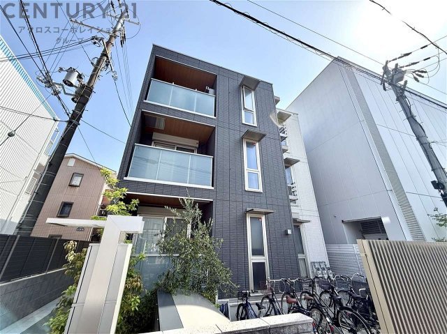 建物外観　オートロック完備で安心のセキュリティ♪