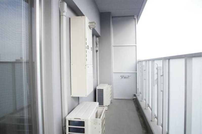 バルコニー　バルコニー