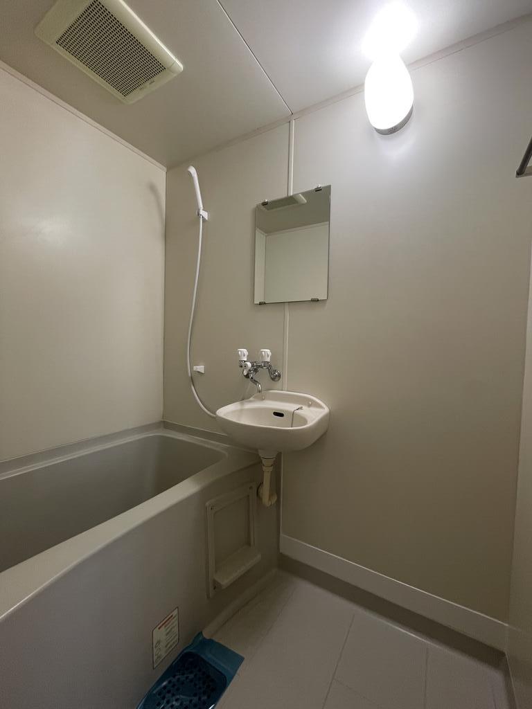 バス・シャワールーム　ワイズトヨオカ　西武池袋線入間市駅　賃貸マンション