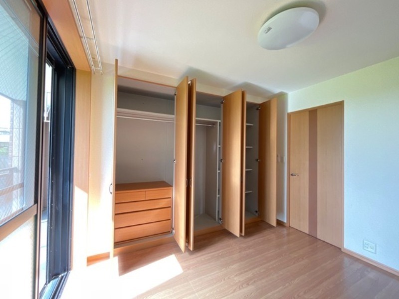 収納　図面と現状に相違がある場合には現状を優先