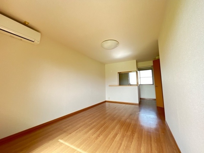 居室・リビング　図面と現状に相違がある場合には現状を優先