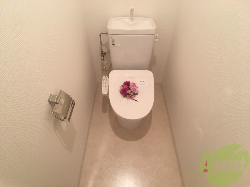 トイレ　トイレです。ウォシュレット付を探している方、おすすめです。
