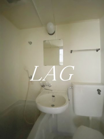 洗面設備　洗面台です。