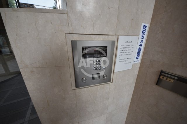 セキュリティ　ユニーブル靭公園　オートロック