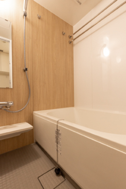 バス・シャワールーム　※写真は同タイプ住戸です。