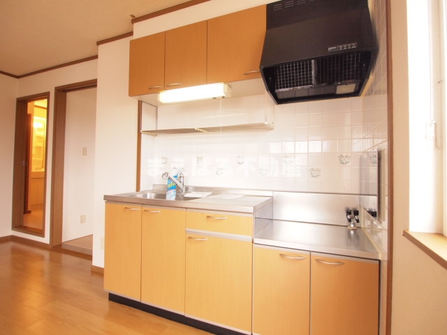 キッチン　収納が多いキッチン。※写真別部屋