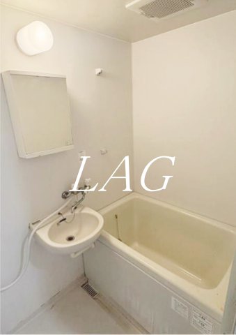 バス・シャワールーム　お風呂です。