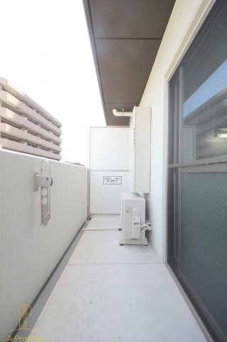 バルコニー　ノーブルスクエア新町