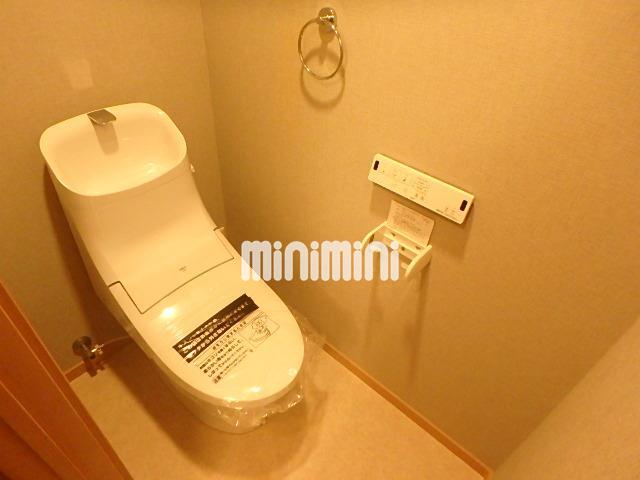 トイレ　室内写真です。