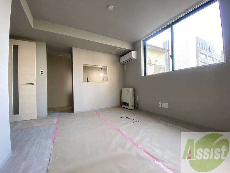 居室・リビング　広くてきれいなリビングです！快適に過ごせそうですね。