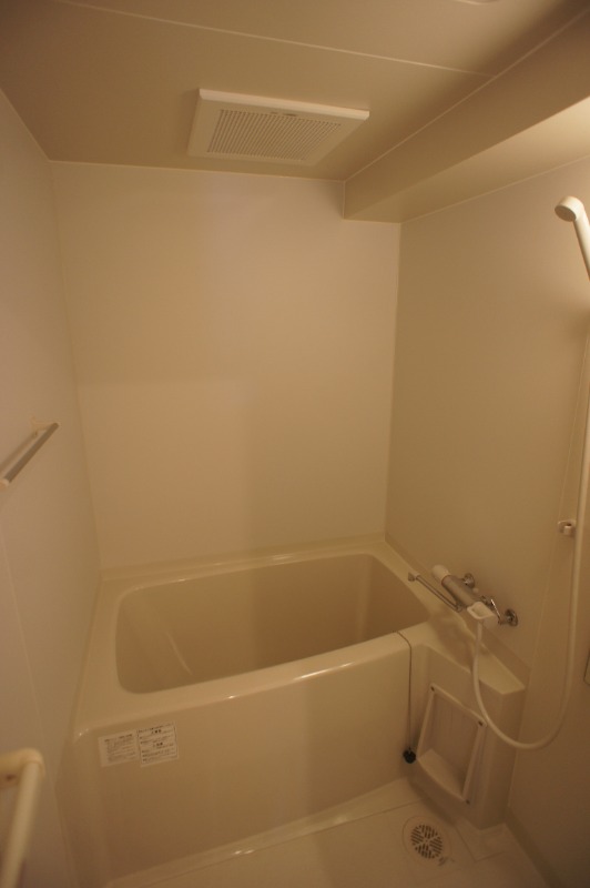 バス・シャワールーム　別号室イメージ