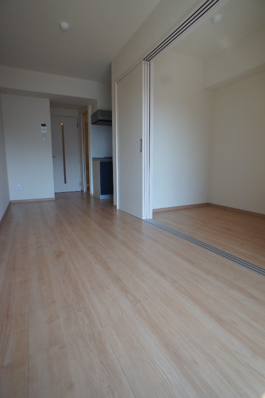 居室・リビング　別号室イメージ