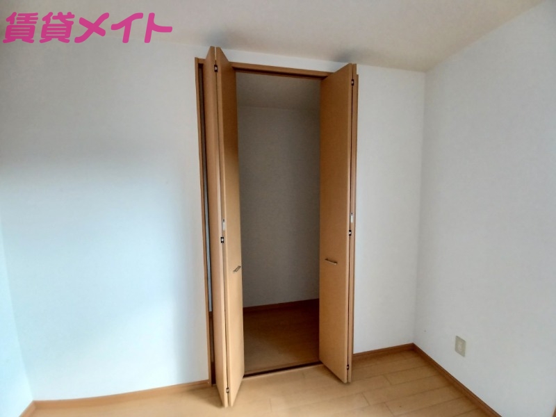収納　同物件別室画像
