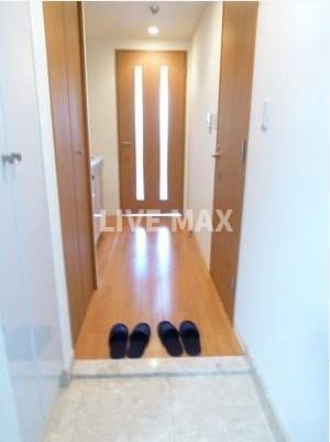 玄関　※別号室参考写真