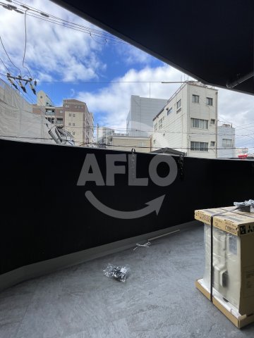 バルコニー　セレニテ難波ミラク参番館　バルコニー