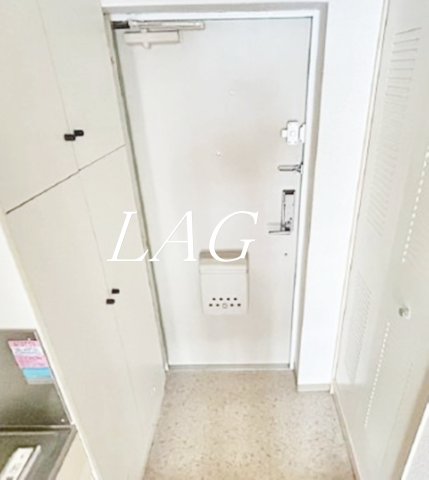 玄関　玄関です。