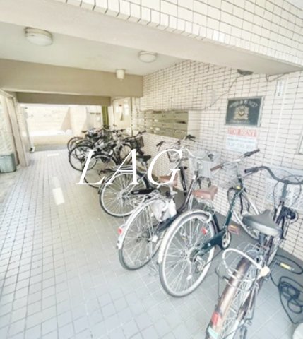 その他共有部分　駐輪場です。