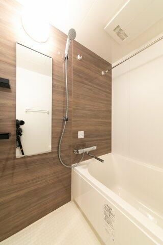 バス・シャワールーム　別タイプ部屋　参考写真です