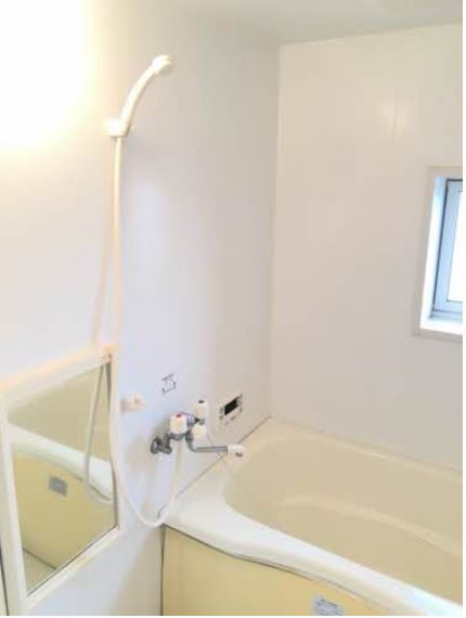 バス・シャワールーム　シャワー付♪