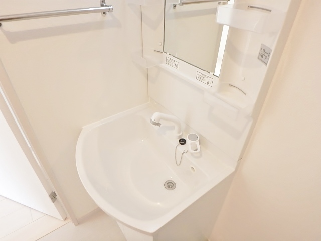 洗面設備　【参考】同型モデル