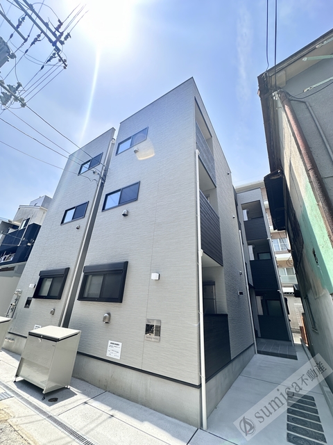 建物外観　ワンフロア２部屋でプライバシー性の高い住居♪
