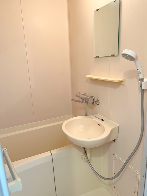 バス・シャワールーム　★サーモスタット式水栓へ変更しました★