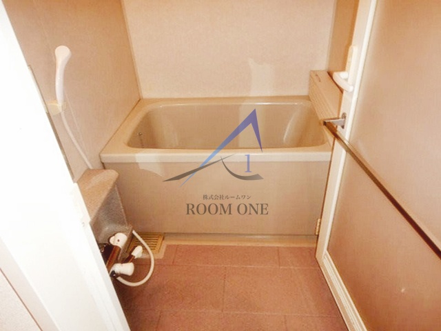 バス・シャワールーム　お風呂です。