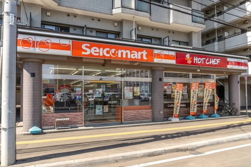 コンビニ　セイコーマート北8条店（コンビニ）まで164m
