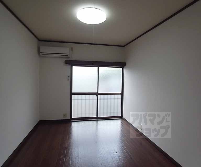 居室・リビング　洋室