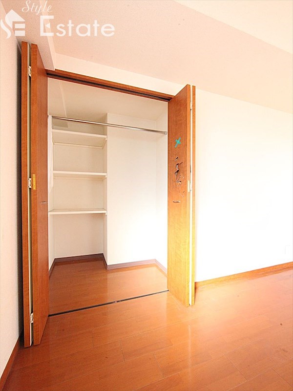 収納　クローゼット