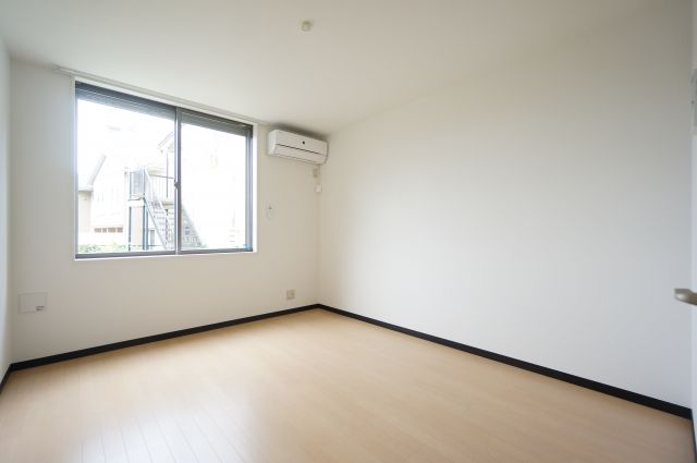 居室・リビング　※同物件・同タイプの写真です。