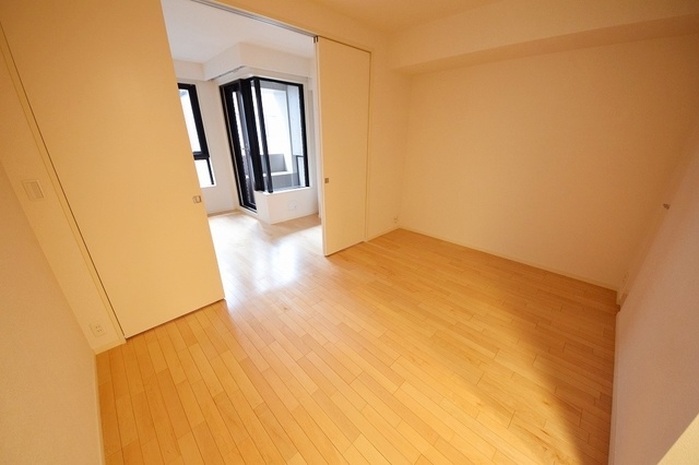 居室・リビング　※反転タイプの写真を使用しています。